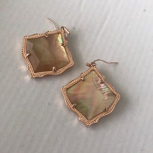 KENDRA SCOTT EARRINGS - never worn!